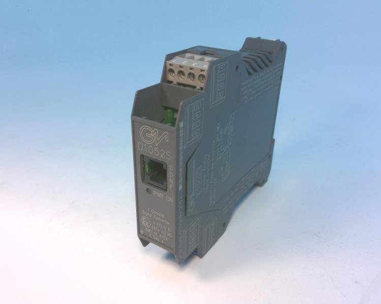 GM INTERNATIONAL D1052S