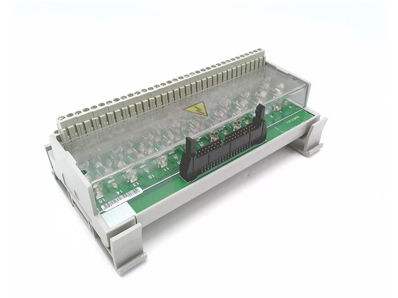 ALLEN BRADLEY 1492-IFM40F-FS24A-4