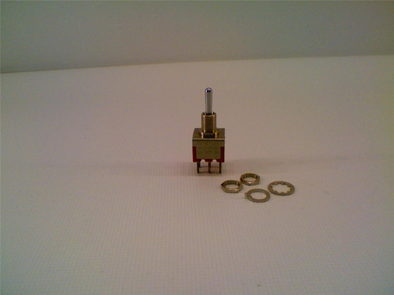 APEM COMPONENT ST22KMCQ