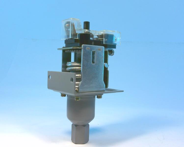 ALLEN BRADLEY 836-C7X15A