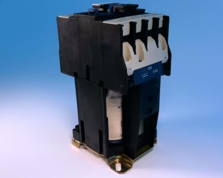 SCHNEIDER ELECTRIC LP1D2501BD