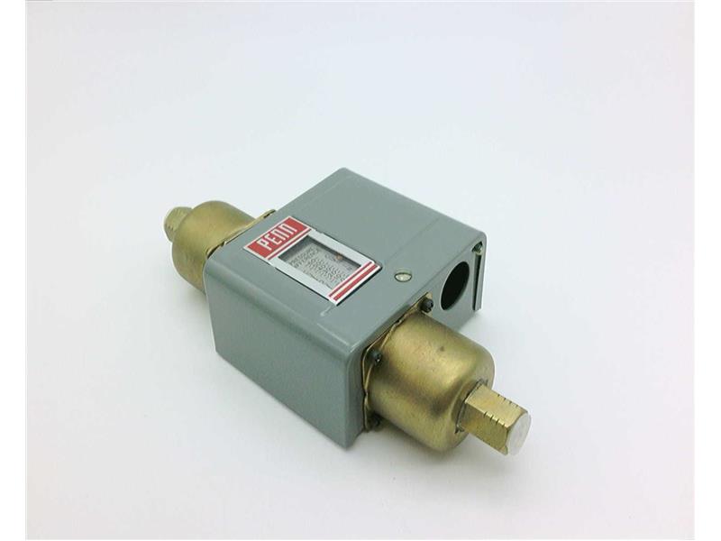 JOHNSON CONTROLS P74HA-9