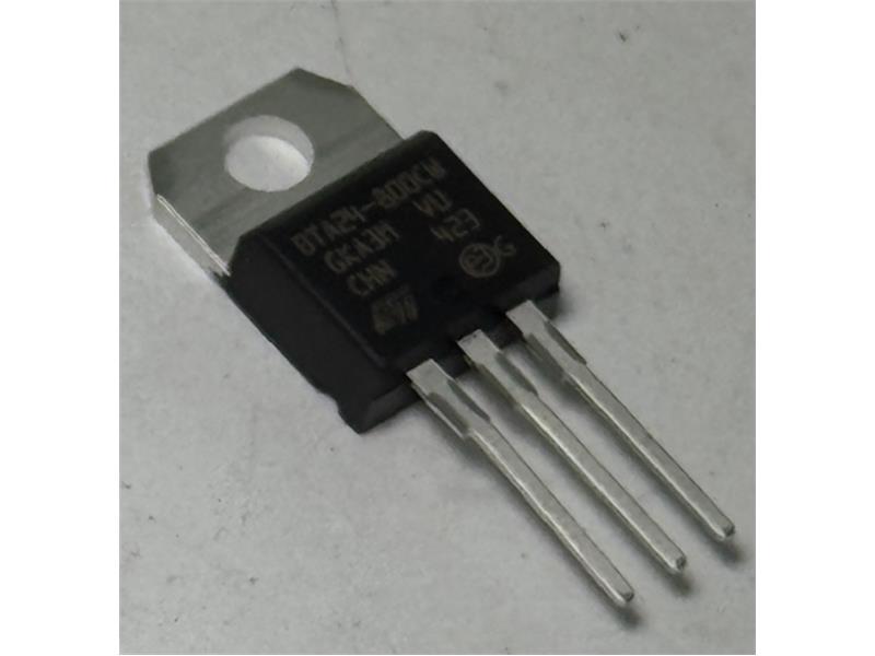 ST MICRO BTA24-800CWRG