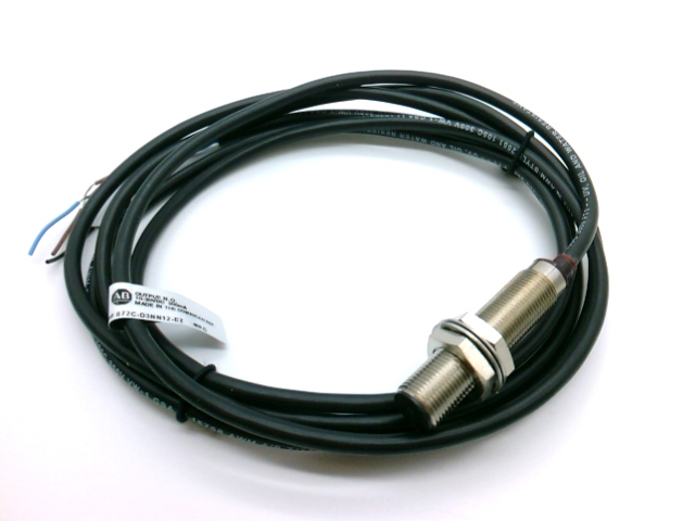 ALLEN BRADLEY 872C-D3NN12-E2