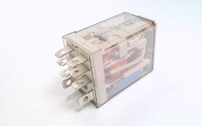 ALLEN BRADLEY 700-HF32Z24-4