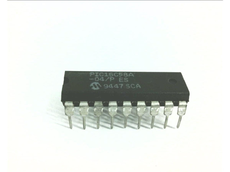 MICROCHIP TECHNOLOGY INC PIC16C58A-04/P