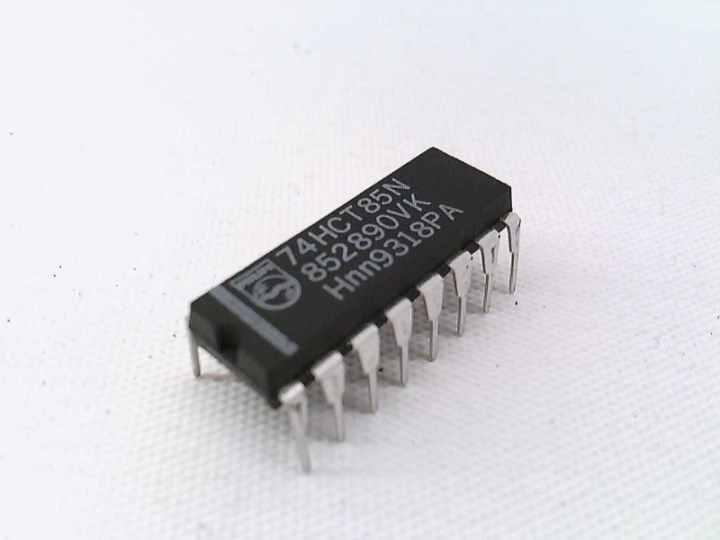 NXP SEMICONDUCTOR 74HCT85N
