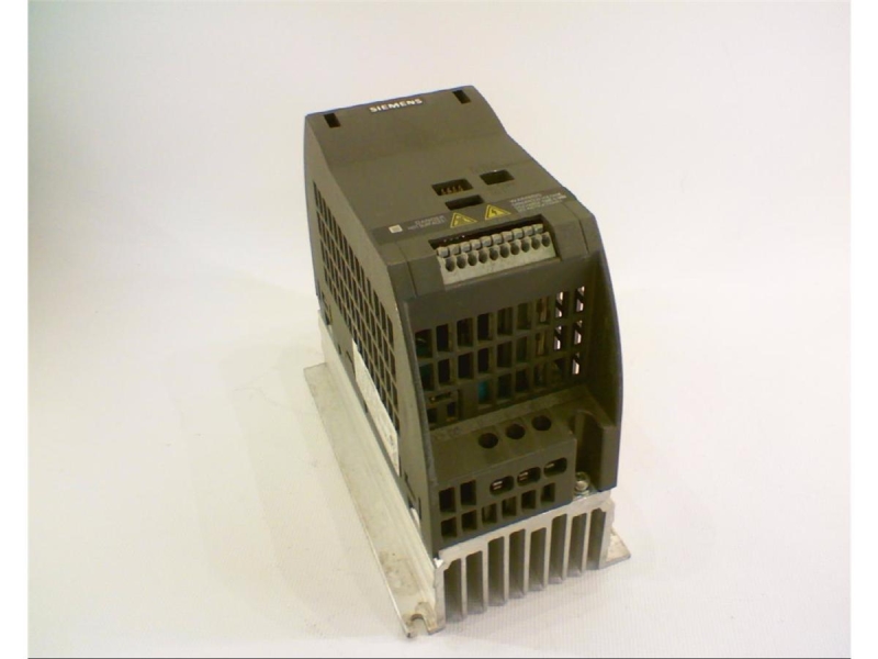 SIEMENS 6SL3211-0AB17-5UA1