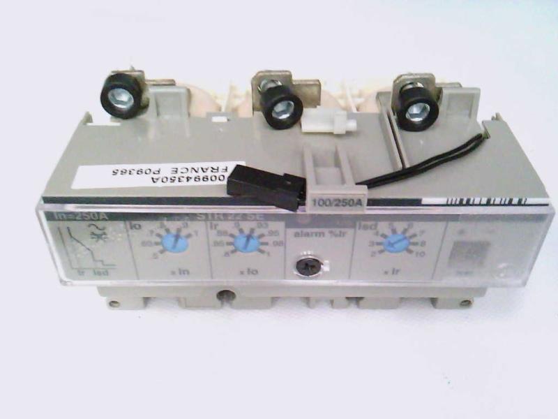 SCHNEIDER ELECTRIC 30470