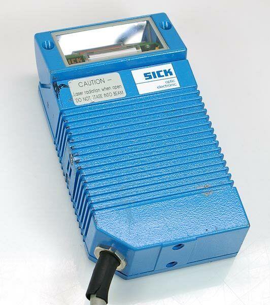 CLV220-A0010 by SICK