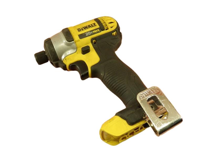 STANLEY BLACK & DECKER DCF885