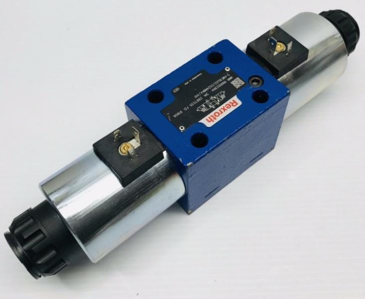 BOSCH 4WE10C33/OFCG24N9K4