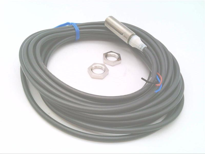 OMRON E2A-M12KS04-WP-B1 5M