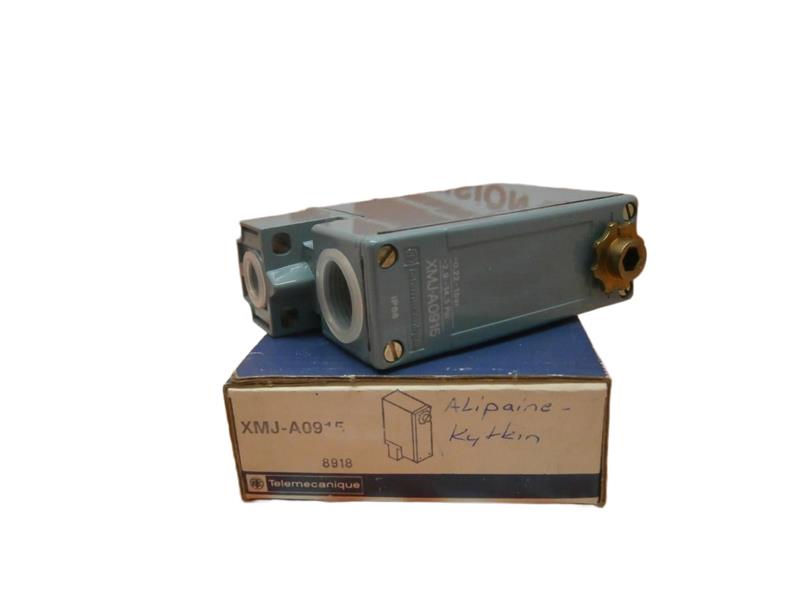 XMJ-A0915 by SCHNEIDER ELECTRIC