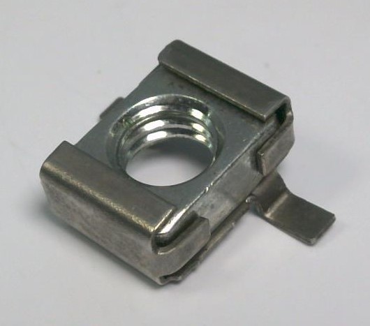 SCHNEIDER ELECTRIC NSYCNM8