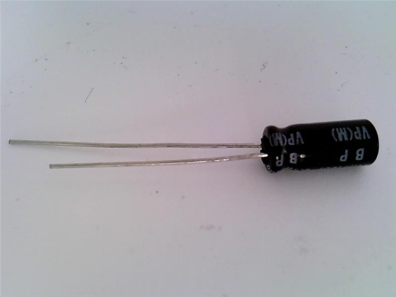 NICHICON UVP2AR47MDA