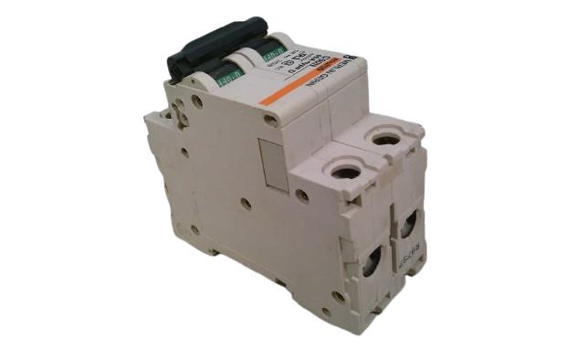 SCHNEIDER ELECTRIC M9F12240