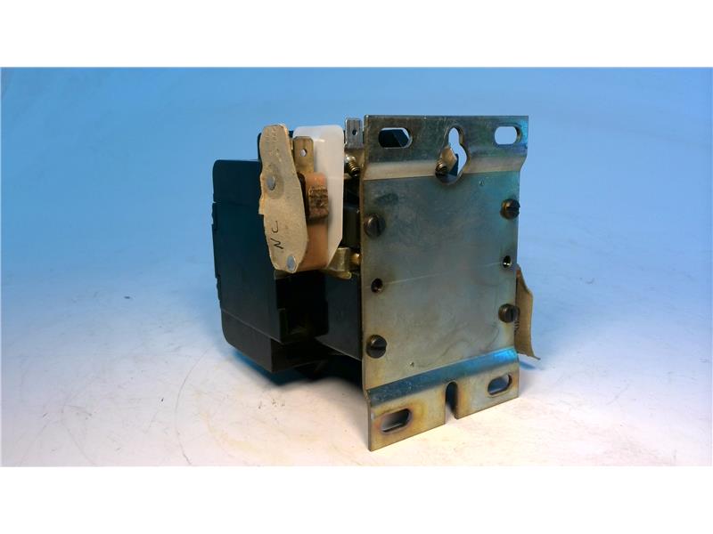 TE CONNECTIVITY P40-E1014