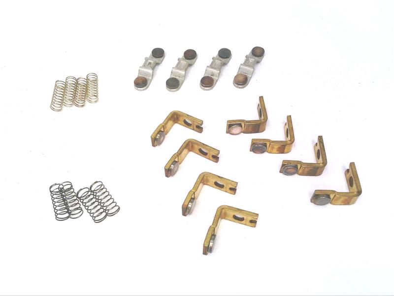 SCHNEIDER ELECTRIC 9998-RA82