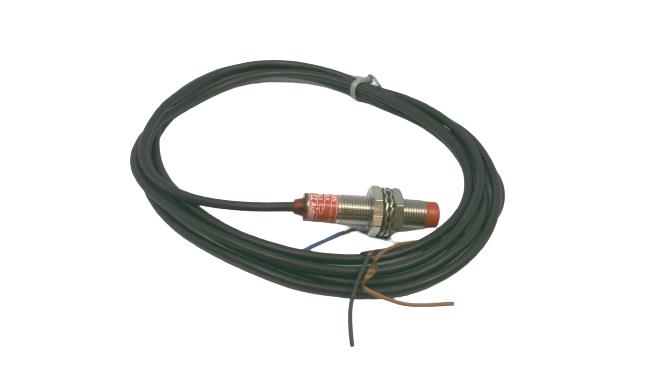 AVG AUTOMATION EZ-M12-PNPNO-NMW