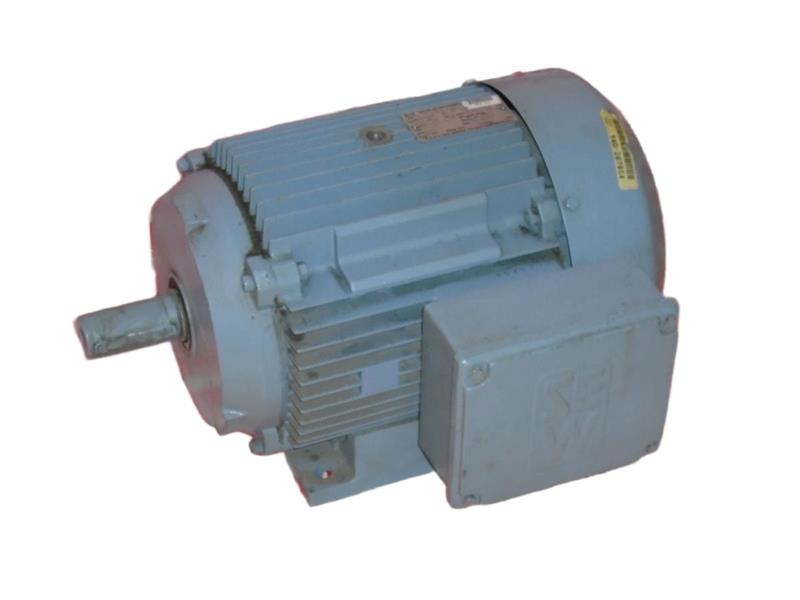 SEW EURODRIVE DV132M4/B3