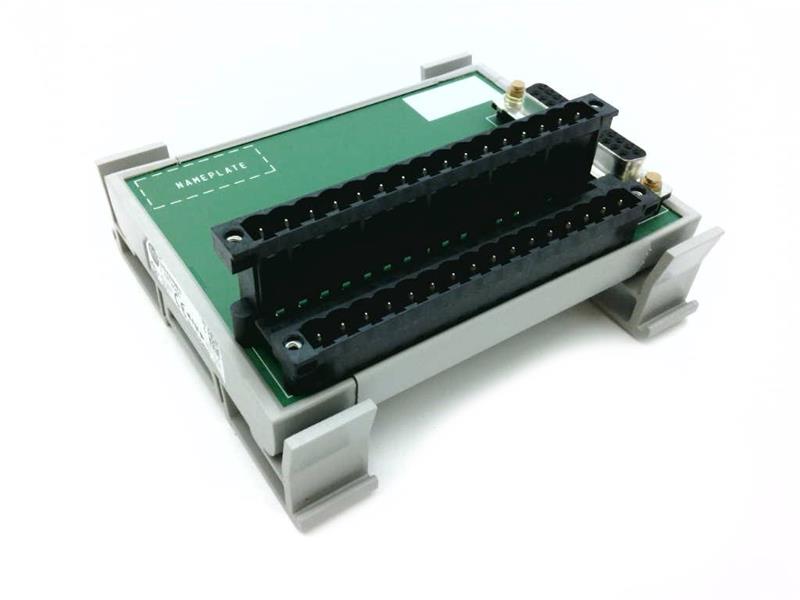 ALLEN BRADLEY 1492-RAIFM8-3