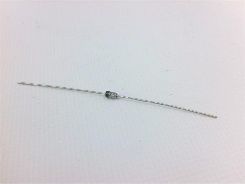 NXP SEMICONDUCTOR 1N5221B