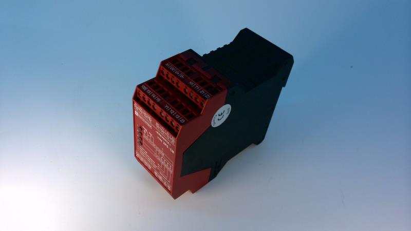 SCHNEIDER ELECTRIC XPSCM1144P