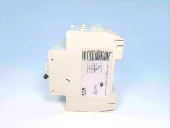 EATON CORPORATION FI-63/4/03-U