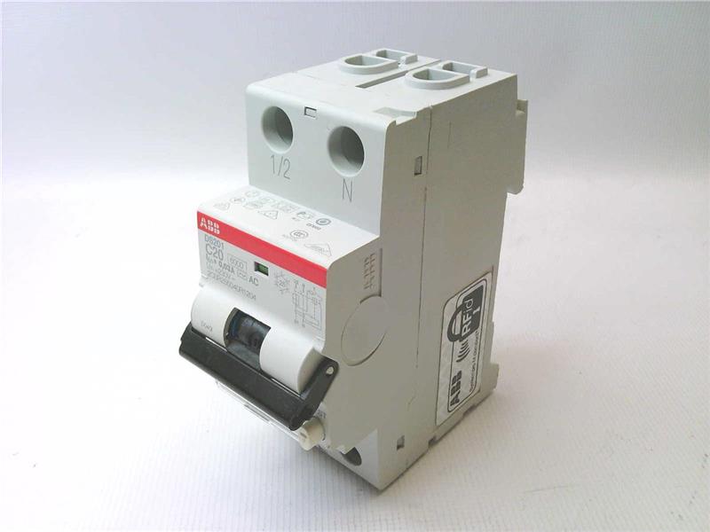 ASEA BROWN BOVERI 2CSR255040R1204