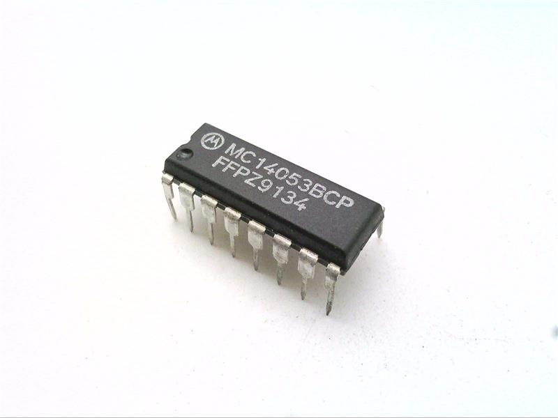 NXP SEMICONDUCTOR MC14053BCP