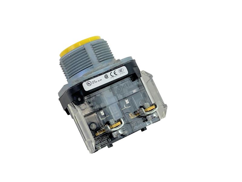 ALLEN BRADLEY 800T-A9D1