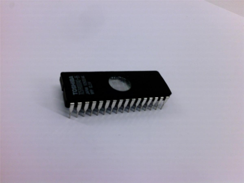 TOSHIBA TC57H1000AD-85