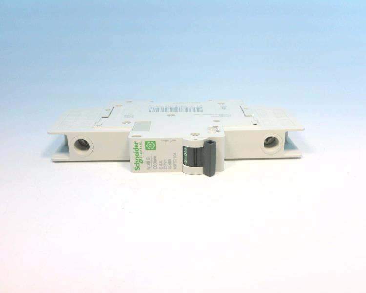 SCHNEIDER ELECTRIC M9F52104
