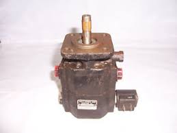 JOHN BARNES C6T17FZ2C