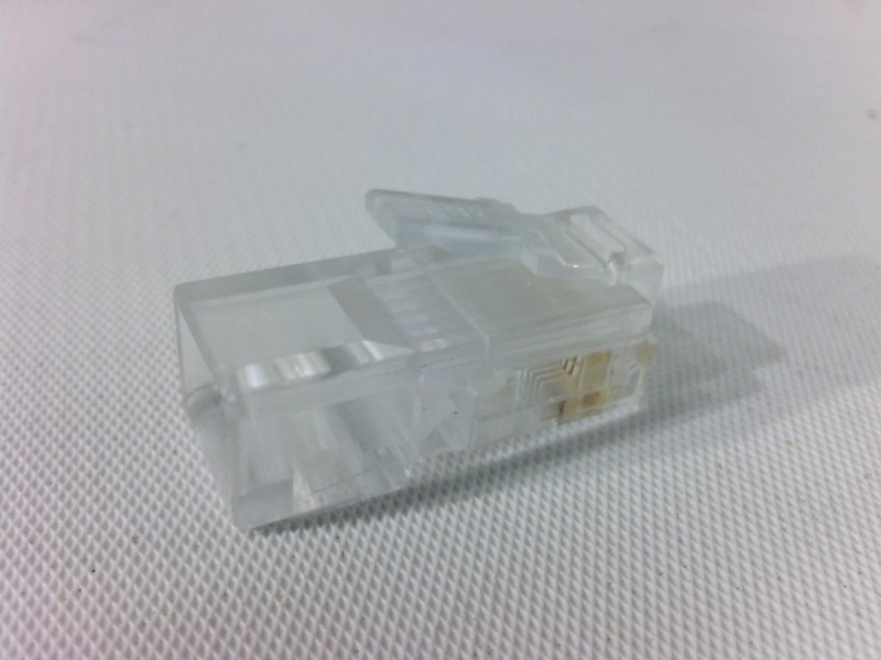 TE CONNECTIVITY 5-555177-3