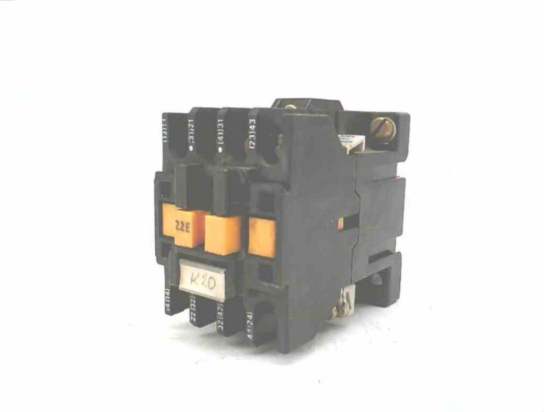 SCHNEIDER ELECTRIC CA2-DN122