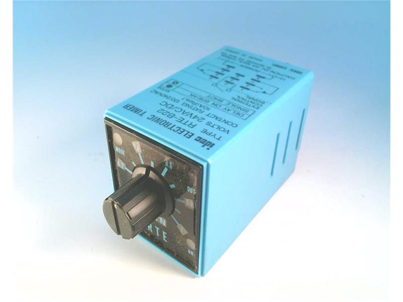 IDEC RTE-B22-24V