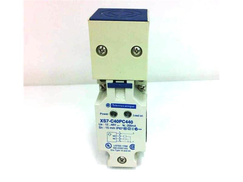 SCHNEIDER ELECTRIC XS7-C40PC440