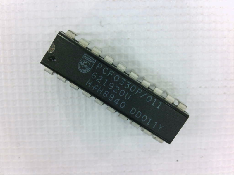 PHILIPS PCF0330P/011