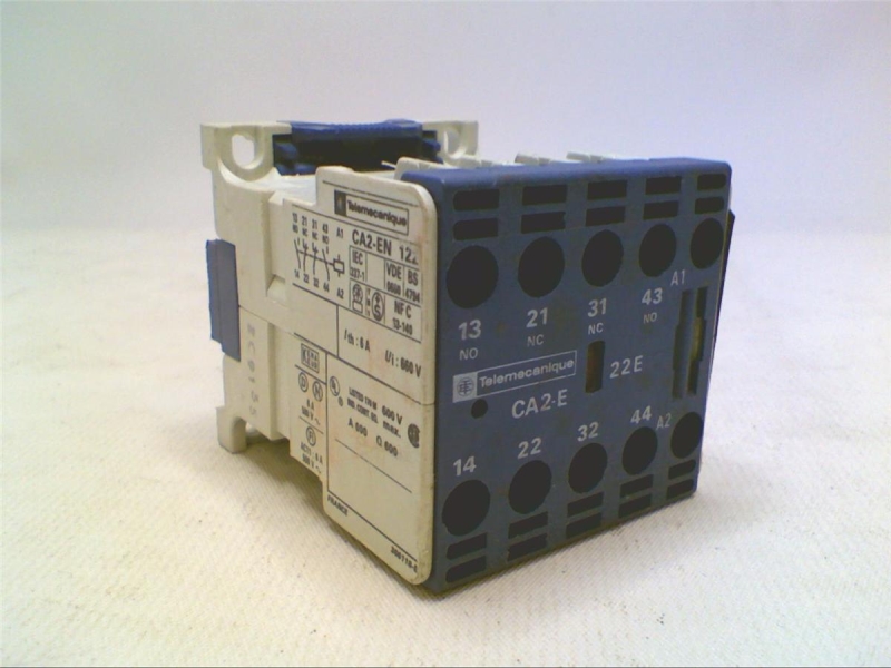 SCHNEIDER ELECTRIC CA2-EN122B7