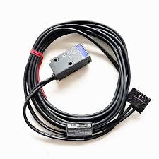 KEYENCE CORP LV-NH64