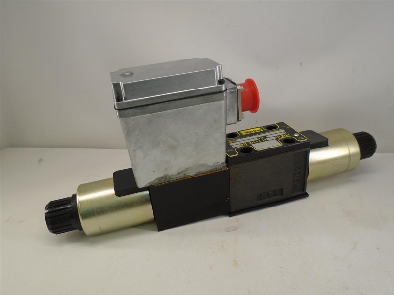 D1FHE82MCNBJ0012X6227 by PARKER