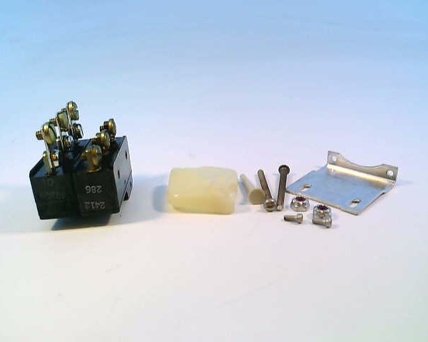 TE CONNECTIVITY 700048