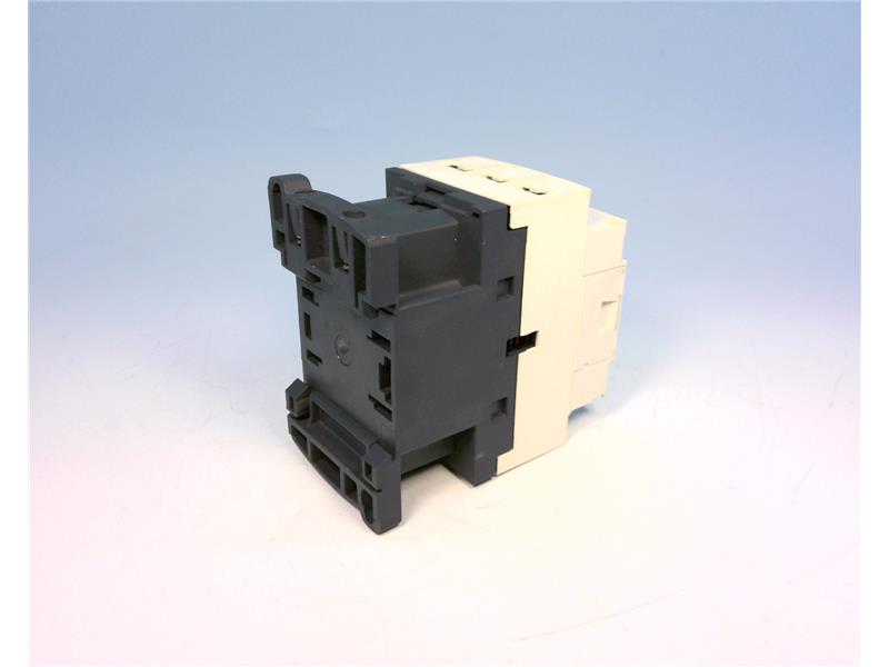 SCHNEIDER ELECTRIC CAD326F7