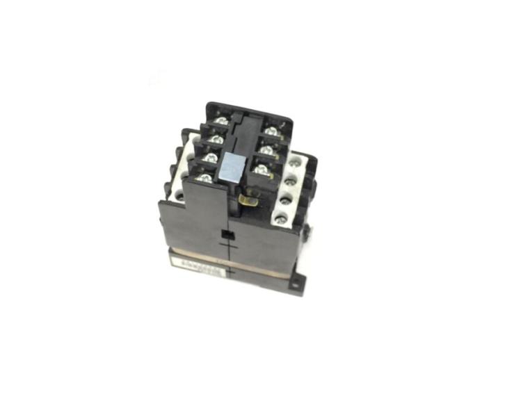 SH1704 by SCHNEIDER ELECTRIC