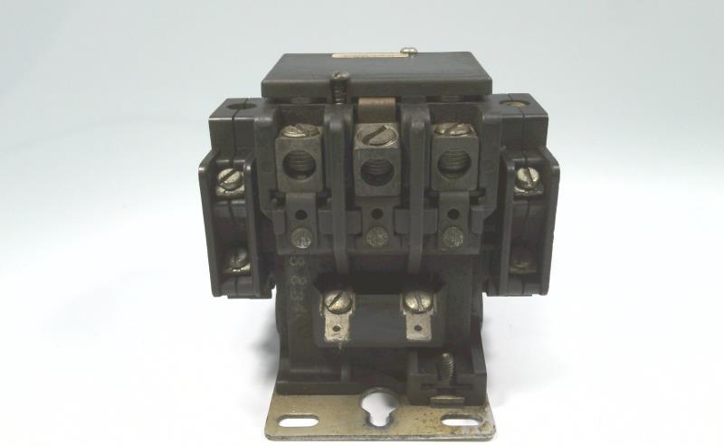 SCHNEIDER ELECTRIC 2200-EB421AA-3-5-56