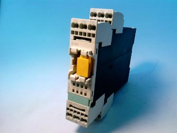 SIEMENS 3RK3311-2AA10