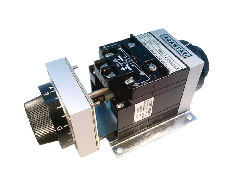 TE CONNECTIVITY 7032VHB