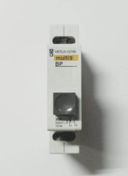 SCHNEIDER ELECTRIC MG15104